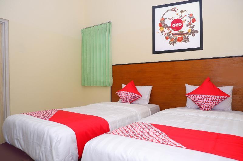Hotel Pelangi Indah سيمارانغ المظهر الخارجي الصورة